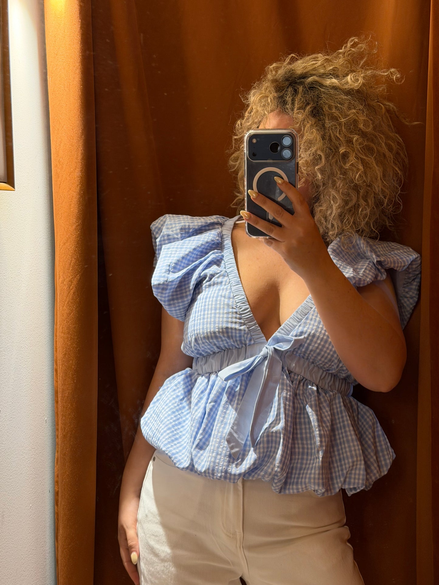 Top Tina