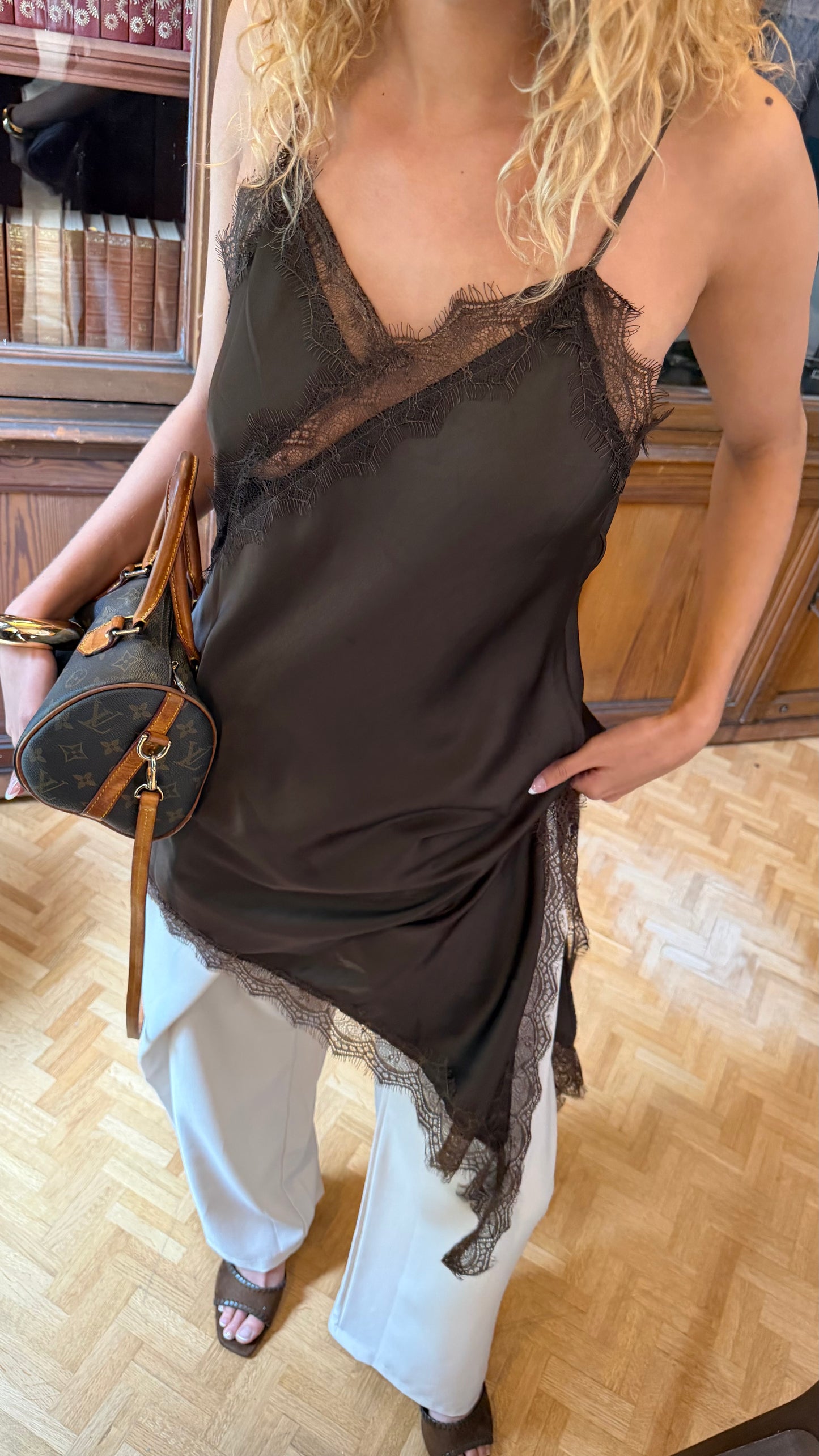 Top Julie